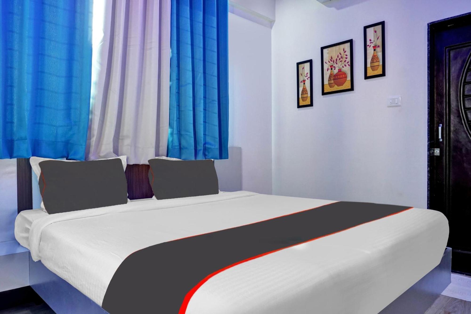 Super Collection O Eon Inn Near Pune Airport Kharadi Eksteriør billede